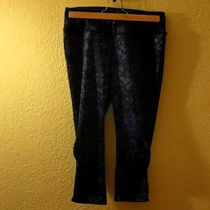 Danskin Now athletic stretch leggings SM